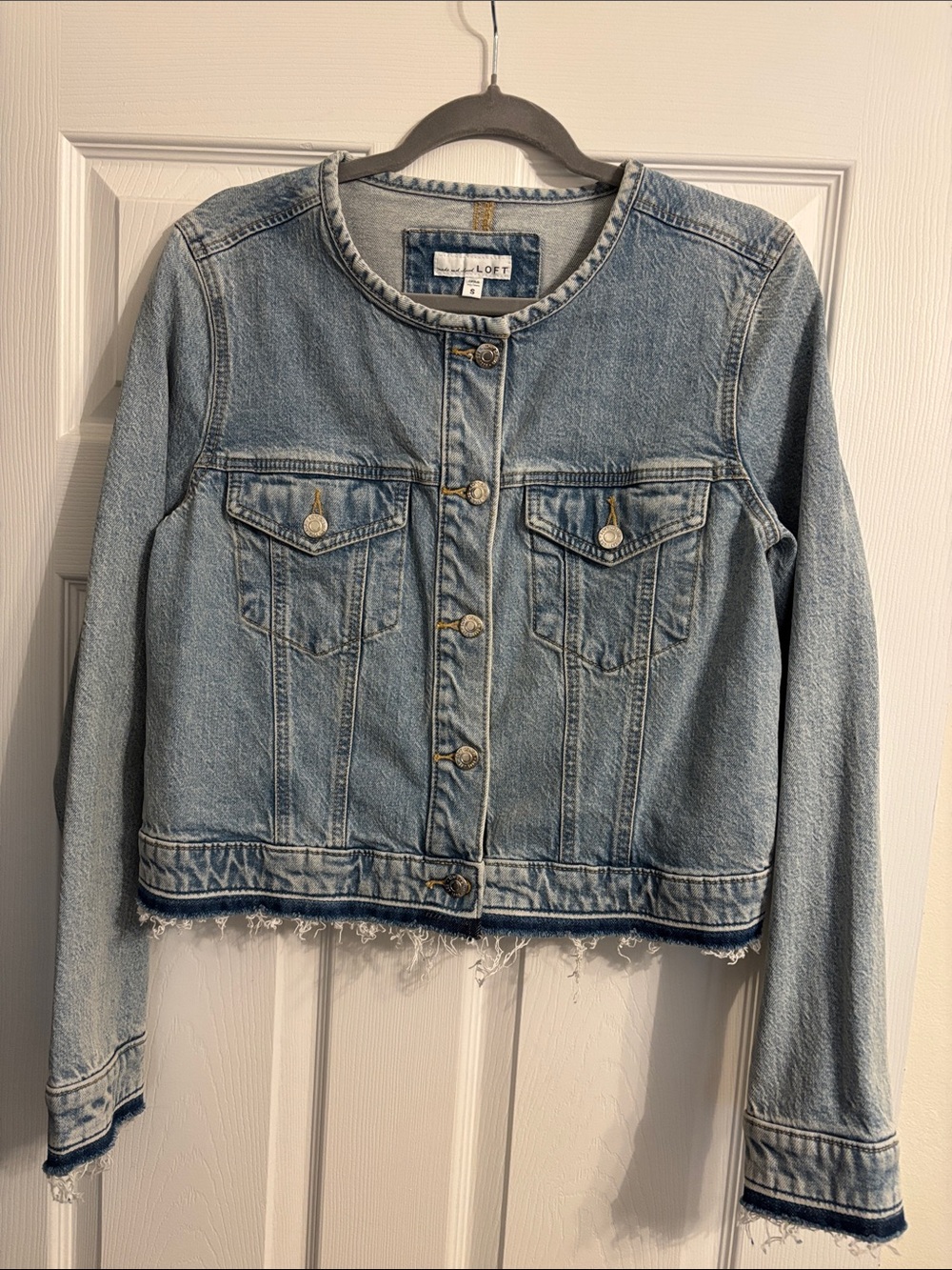 LOFT Women's Light Blue Denim Jacket with Frayed Hem
